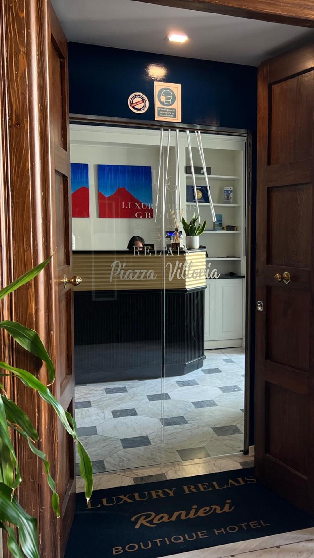 Bed and Breakfast Relais Piazza Vittoria Nápoles Exterior foto